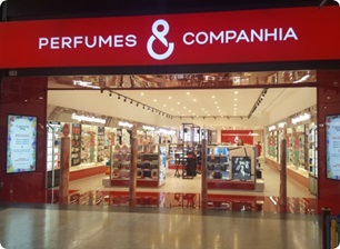 Perfumes & Companhia